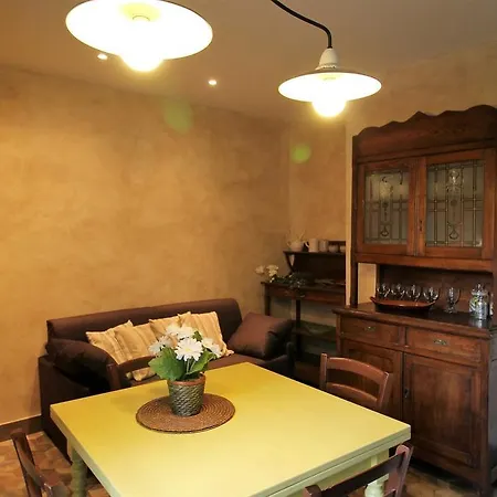 House Farfalla Apartman *